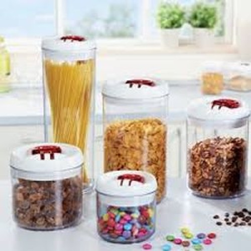 Food storage containers