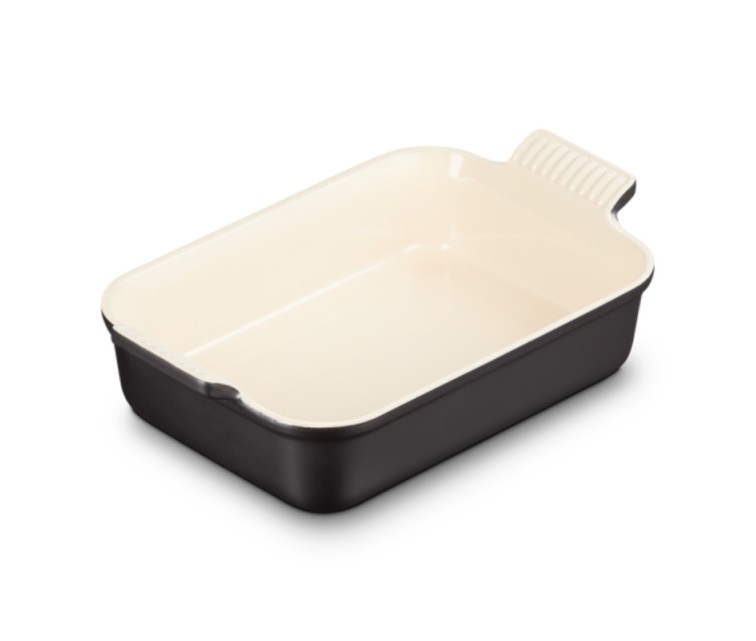 Le Creuset Rectangular Heritage Stoneware 26x19cm / 2,4L black