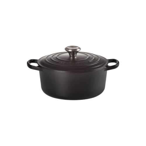Le Creuset Čuguna katls apaļš Ø24cm / 4,2L matēts melns  Le Creuset Čuguna katls apaļš Ø24cm / 4,2L matēts melns