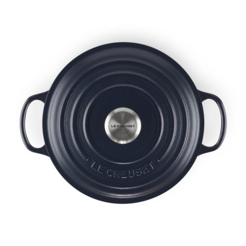 Le Creuset Cast iron pot round Ø20cm / 2,4L dark blue Le Creuset Cast iron pot round Ø20cm / 2,4L dark blue