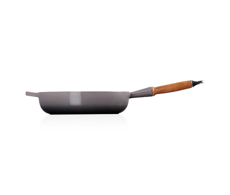 Чугунная сотейник с деревянной ручкой Ø28 см светло-серый