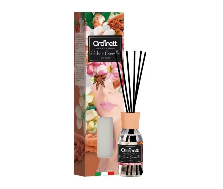 Aromatic sticks diffuser 125ml Apple and cinnamon Aromatic sticks diffuser 125ml Apple and cinnamon