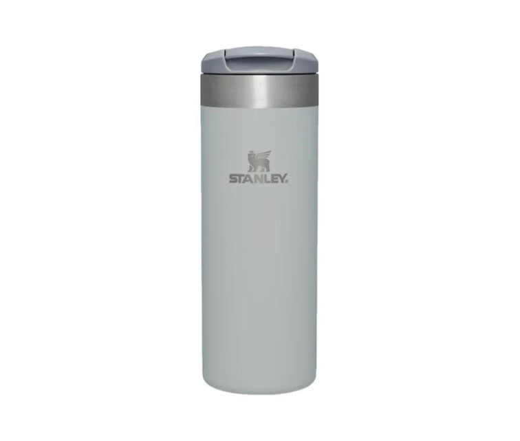 The AeroLight Transit Mug 0.47 L light grey