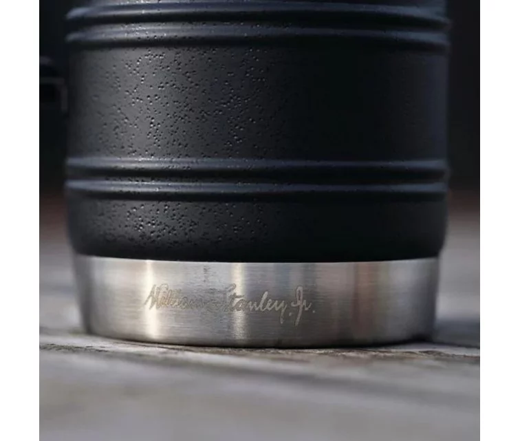 Thermos The Artisan Thermal Bottle 1,4L black Thermos The Artisan Thermal Bottle 1,4L black