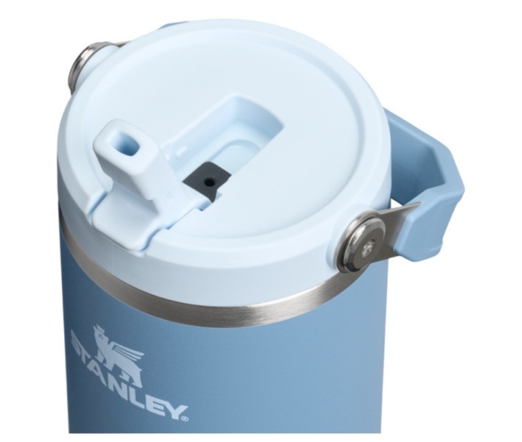 Termospuodelis su šiaudeliu „The IceFlow Flip Straw 2.0 Tumbler 0.89L“ mėlynai violetinis