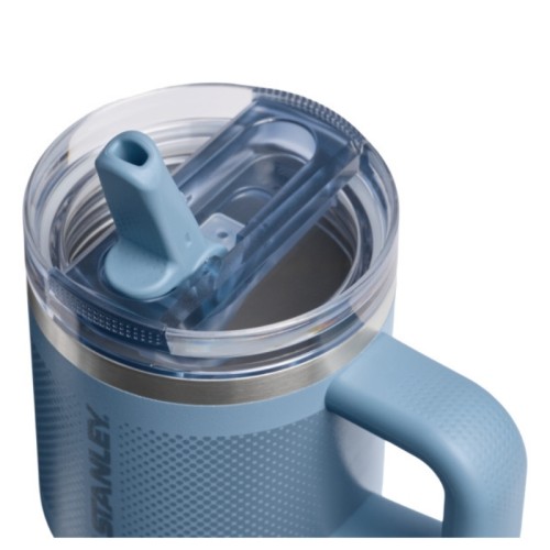 Termospuodelis su šiaudeliu The Quencher ProTour Flip Straw Tumbler 0.6L mėlynai violetinis