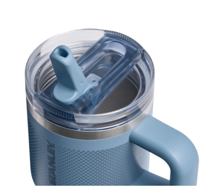 Thermo mug with straw The Quencher ProTour Flip Straw Tumbler 0.6L blue-violet