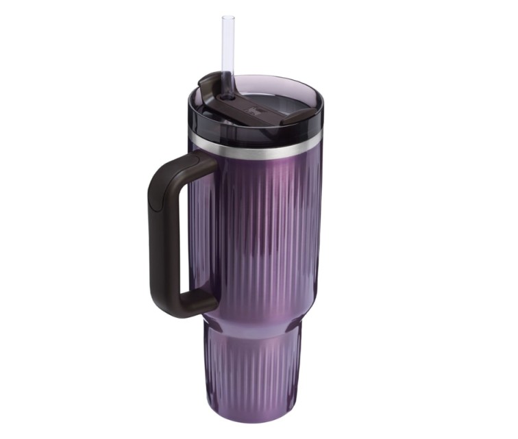Termosinis puodelis su šiaudeliu The Quencher H2.0 Fluted Tumbler 1.18L blizgi šviesiai violetinė spalva Termosinis puodelis su šiaudeliu The Quencher H2.0 Fluted Tumbler 1.18L blizgi šviesiai violetinė spalva