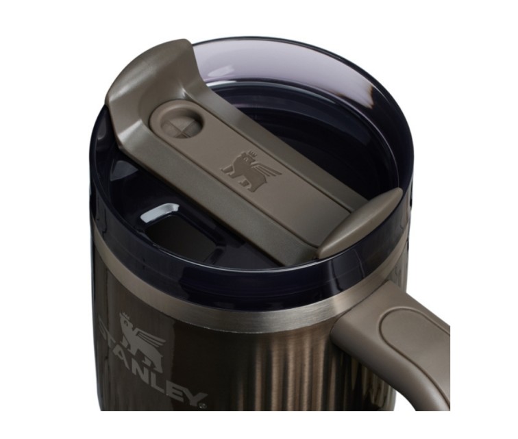 Термокружка с трубочкой The Quencher H2.0 Fluted Tumbler 0.6, блестящий коричневый металлик