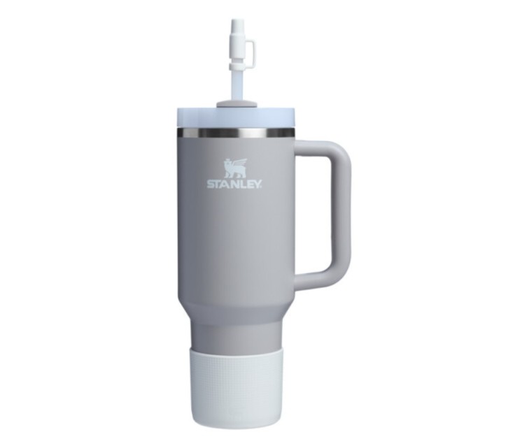 Aizsargpārvalka un salmiņu vāciņu 2 gab. komplekts termokrūzēm 1,18L The Quencher Boot + Straw Topper balts