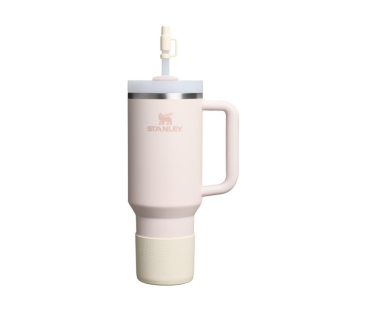 Aizsargpārvalka un salmiņu vāciņu 2 gab. komplekts termokrūzēm 1,18L The Quencher Boot + Straw Topper gaišā krēmkrāsā
