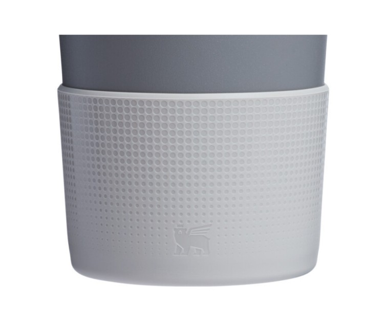 Aizsargpārvalka un salmiņu vāciņu 2 gab. komplekts termokrūzēm 0,89L/0,6L The Quencher Boot + Straw Topper gaiši pelēks