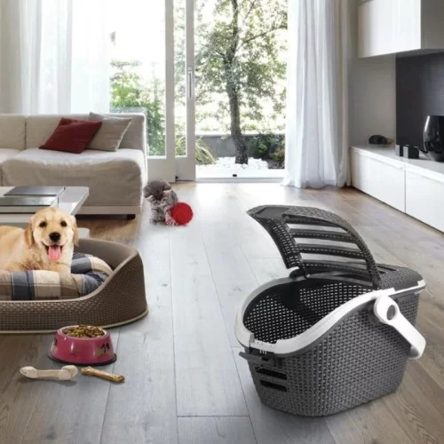 Pet carriers