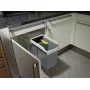 Hailo spintelės šiukšliadėžė Multi-Box Duo, kreminė, 2x14l, L dydžio Hailo spintelės šiukšliadėžė Multi-Box Duo, kreminė, 2x14l, L dydžio