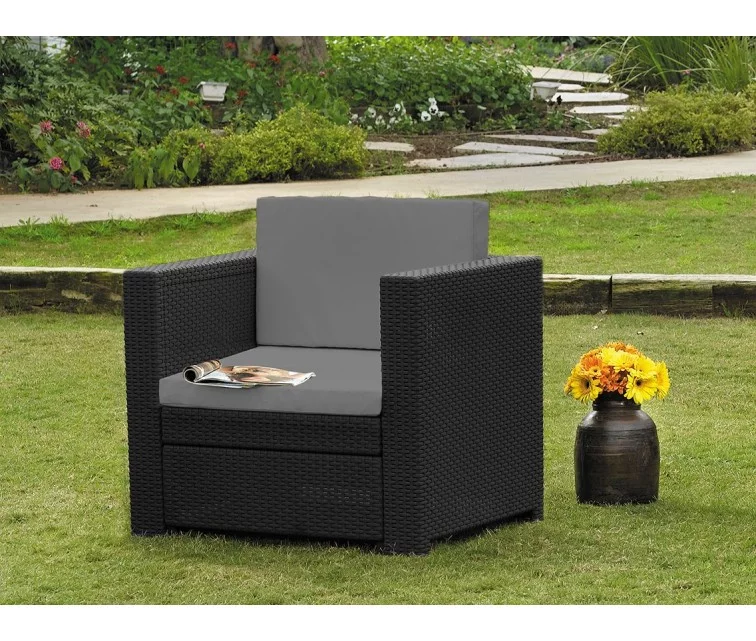 Aiatugitool Riviera armchair, hall