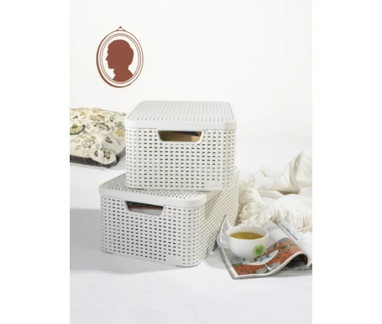 Box with lid Style M 39,3x29,3x18,7cm cream Box with lid Style M 39,3x29,3x18,7cm cream