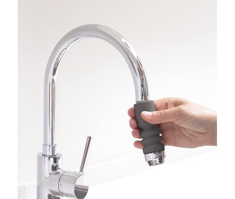 Water filter for tap adjustable