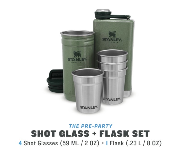 Adventure gift set, vodka glasses 4gb 50mL and blachette 0,23L green