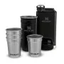 Dāvanu komplekts The Pre-Party Shot Glass + Flask Set, degvīna glāzītes 4gb 50mL un blašķe 0,23L matēts melns Dāvanu komplekts The Pre-Party Shot Glass + Flask Set, degvīna glāzītes 4gb 50mL un blašķe 0,23L matēts melns