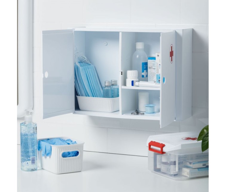 Horizontal bathroom cabinet medicine cabinet