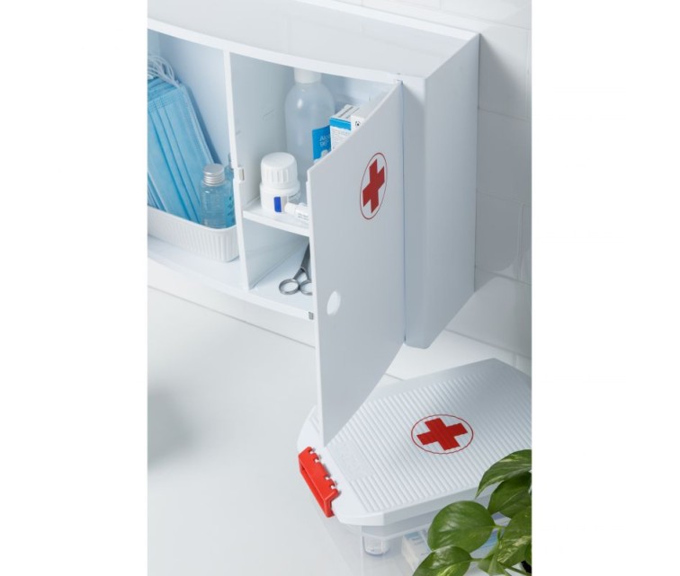 Horizontal bathroom cabinet medicine cabinet