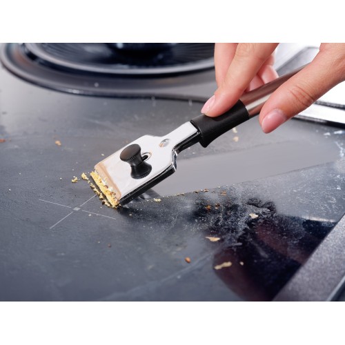 LEIFHEIT Scraper for hob