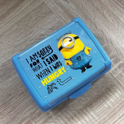 Pārtikas uzglabāšanas trauks deco-click-box mini 0,5L Carla  "Minions Hungry" 17x13x3,5cm gaiši zils