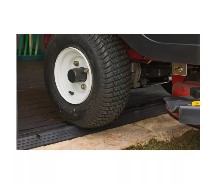 Sodo namelis Stronghold 10x8