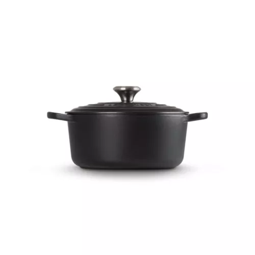 Le Creuset Cast iron kettle round Ø24cm / 4,2L mat black 