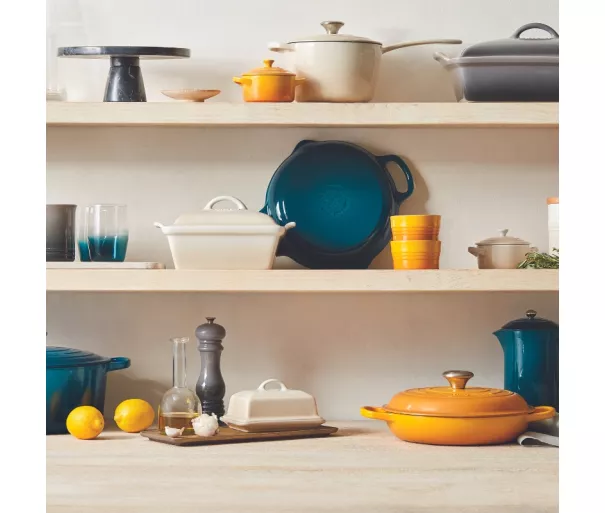 Le Creuset Ketaus apvalus puodas Ø24cm / 4,2L mėlynas