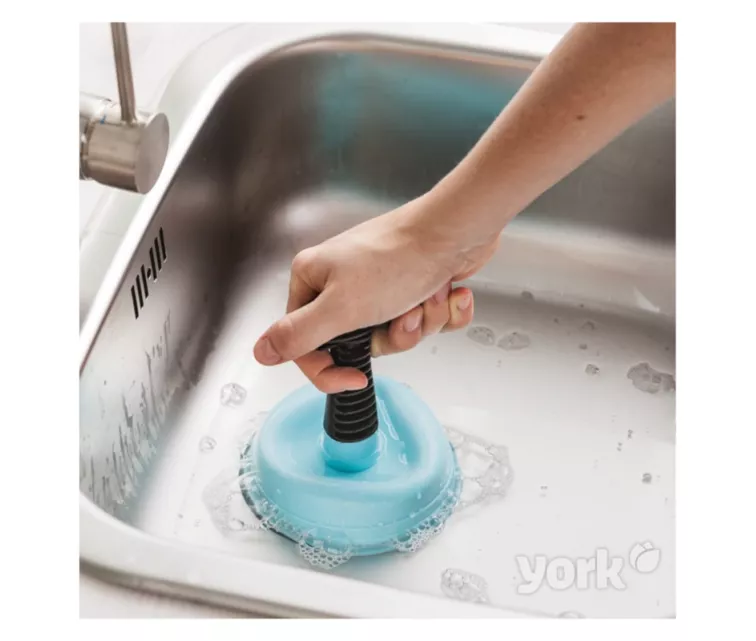 Valamupuhastaja plastkäepidemega