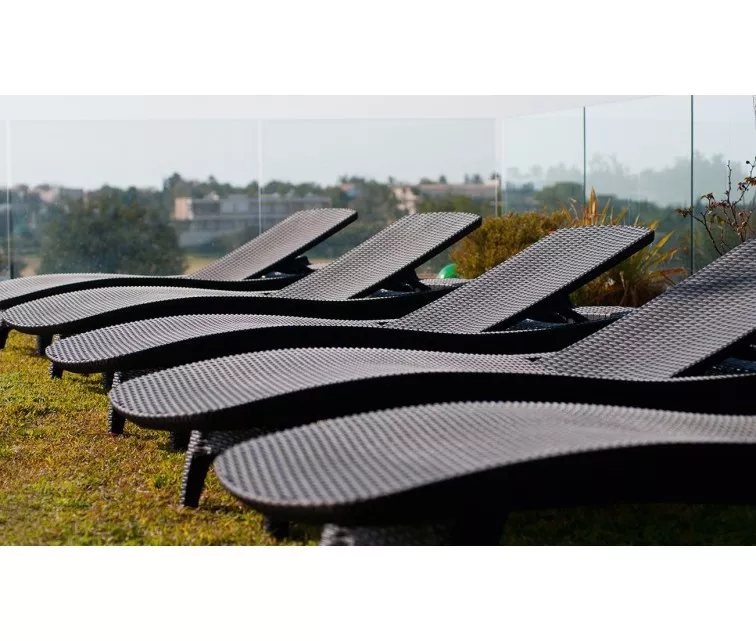 Päevitusvoodi Curver Pacific plastikpunutisega