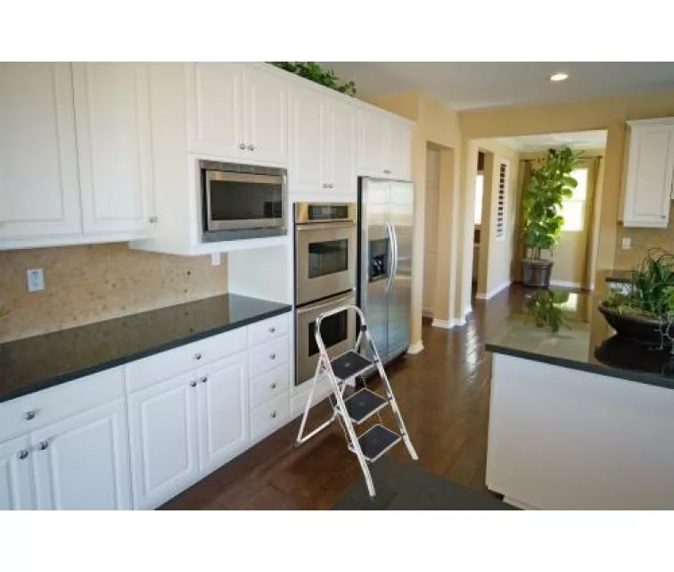 Kokkupandav trepp K70 StandardLine / alumiinium / 3 astet, turvakäepide