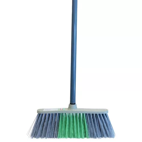 Щетка с ручкой