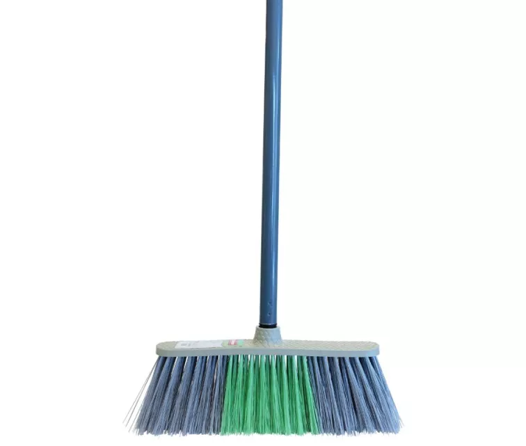 Щетка с ручкой