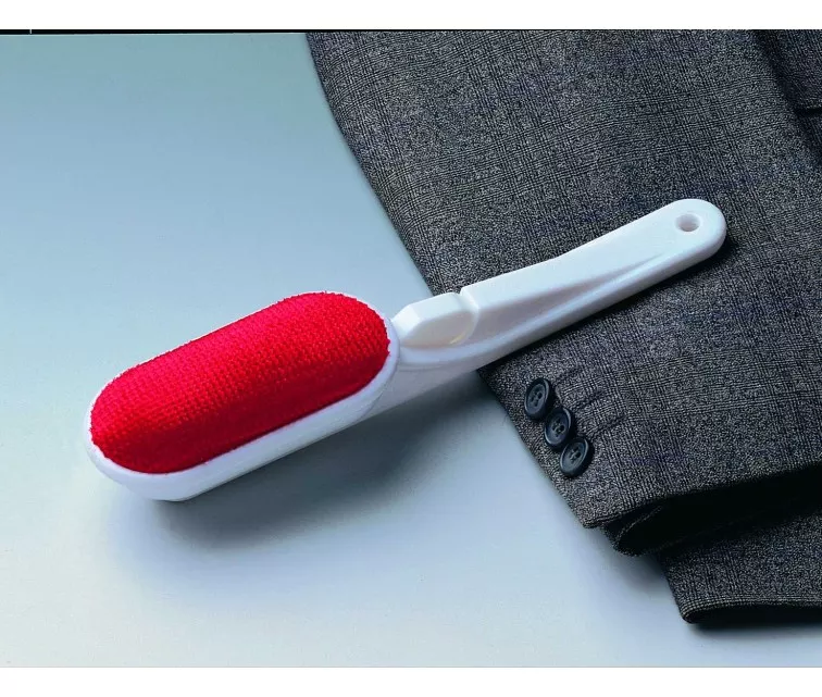 Щетка для чистки одежды